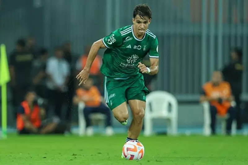 منافس الأهلي.. بورتو يقترب من ضم جابري فيجا